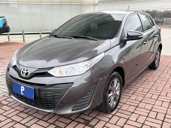 TOYOTA YARIS 1.5 16V FLEX XL PLUS CONNECT MULTIDRIVE TOYOTA YARIS 1.5 16V FLEX XL PLUS CONNECT MULTIDRIVE